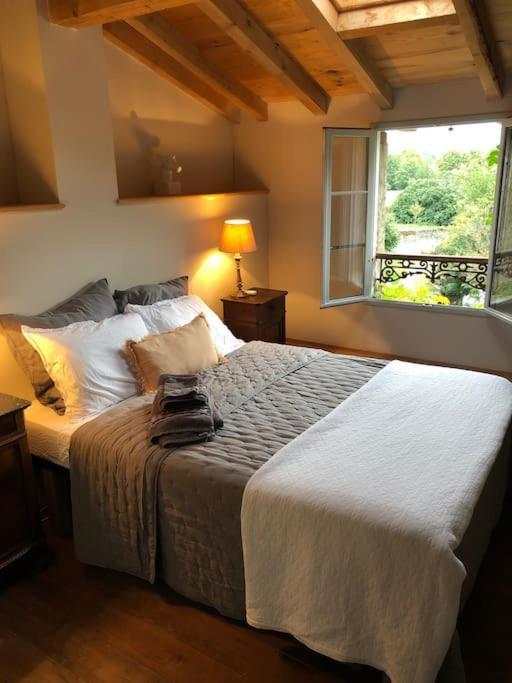 Sainte-Colombe-sur-lʼHers La Maison De Mama C: Charming French Village Home מראה חיצוני תמונה