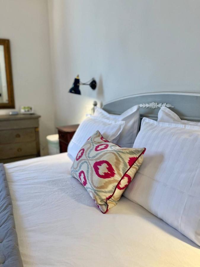 Sainte-Colombe-sur-lʼHers La Maison De Mama C: Charming French Village Home מראה חיצוני תמונה
